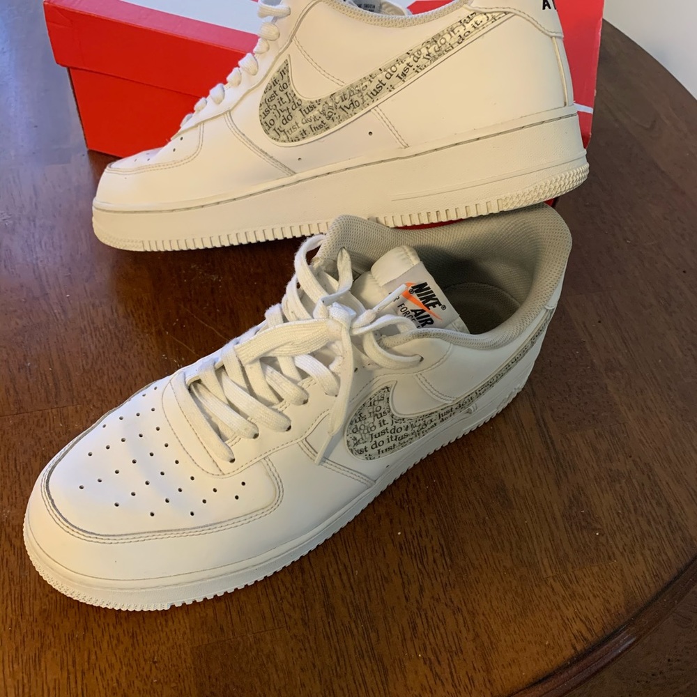 Nike Air Force 1 just do it